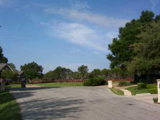 6 Applewood CT