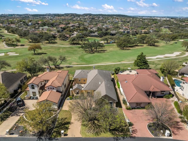 6 Radnor Dr