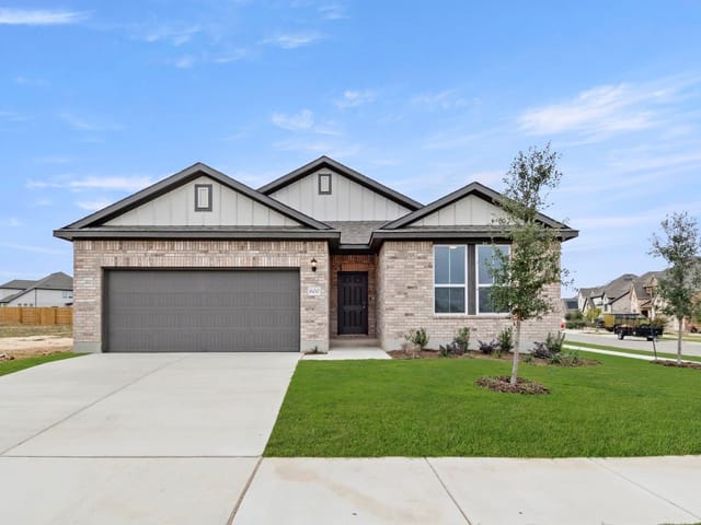 600 Hickory Bend Trl