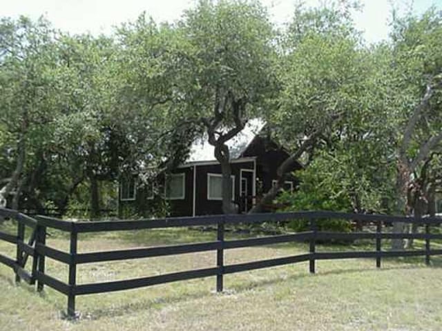 600 Misti LN