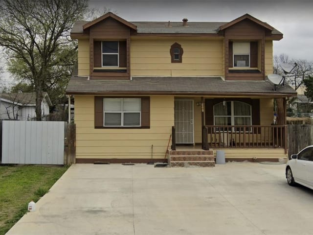 600 Provines Dr