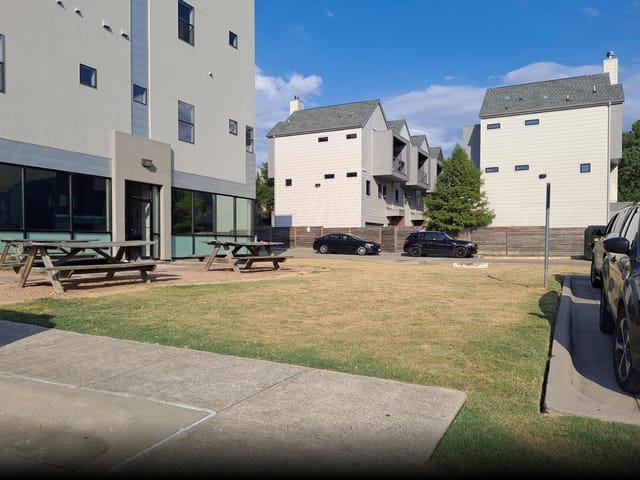 6000 S Congress Ave Unit #Courtyard