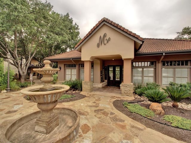6000 Shepherd Mountain CV Unit #106
