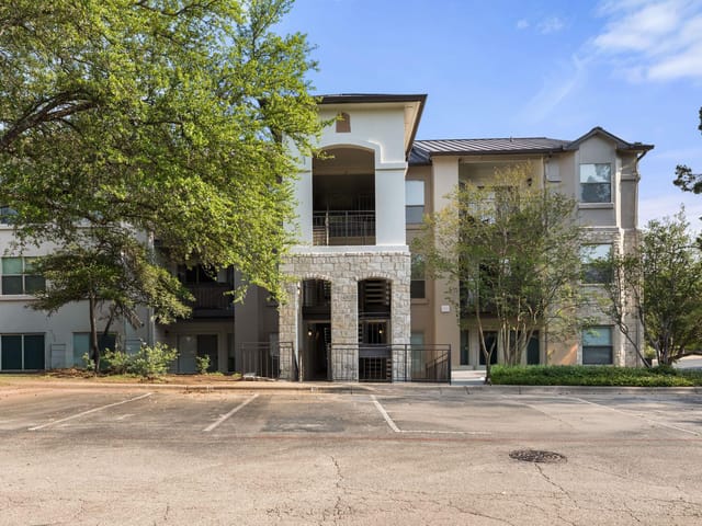 6000 Shepherd Mountain Cv Unit #219