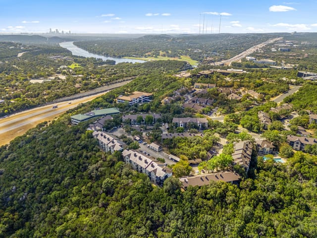 6000 Shepherd Mountain Cv Unit #503