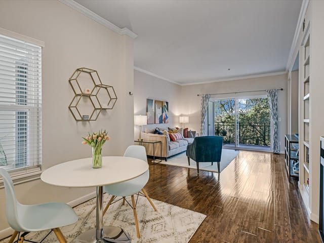 6000 Shepherd Mountain Cv Unit #604