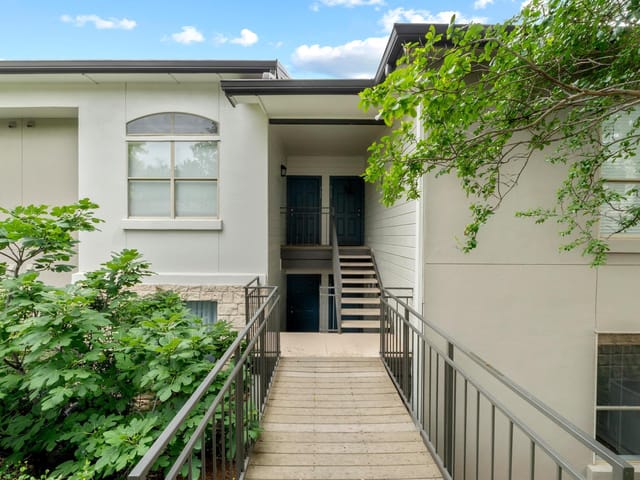 6000 Shepherd Mountain Cv Unit #710