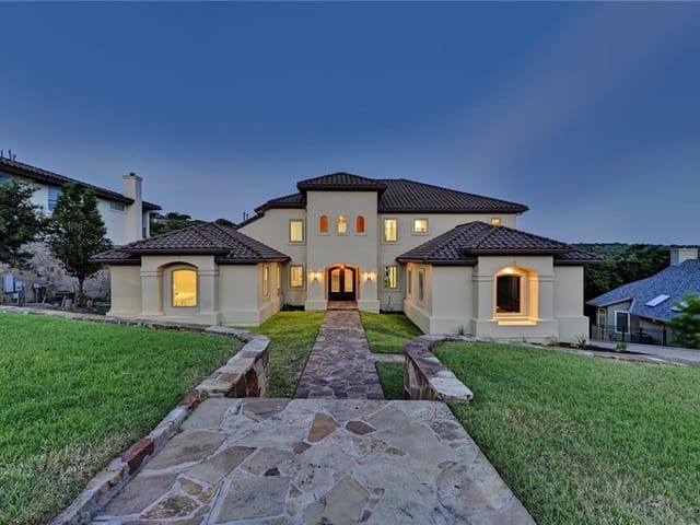 6005 Mesa Dr