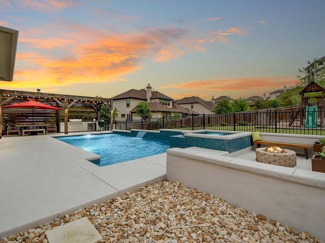View 6005 Osceola TRL in Sweetwater Ranch Sec 2 Village 6005 Osceola TRL - property photo 1 - Luxury home in Sweetwater Ranch Sec 2 Village, Austin, TX