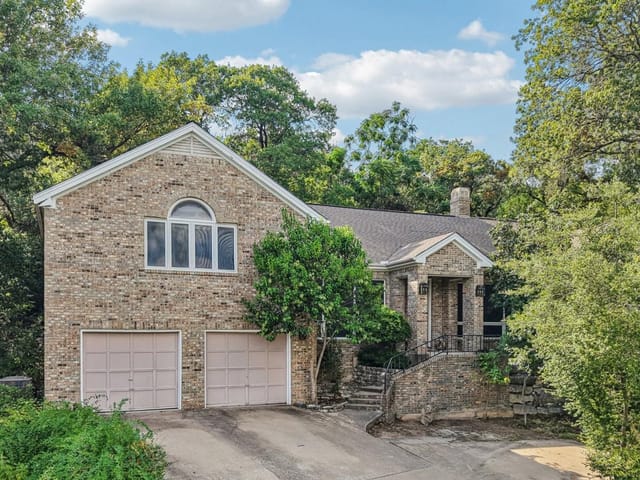 6008 Bon Terra DR