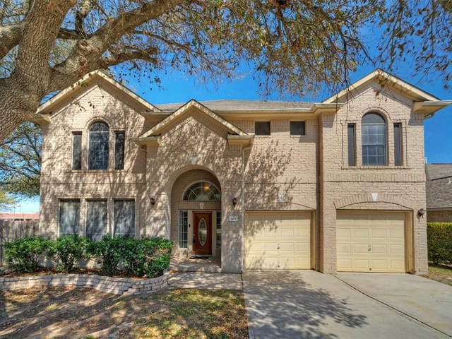 601 Indian Run DR