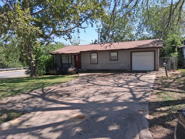 601 Orland BLVD