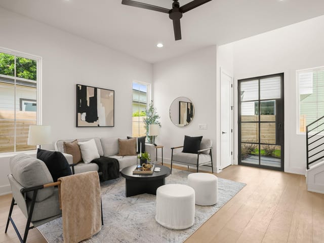 View 601 Vermont RD Unit #2 in Govalle 601 Vermont RD Unit #2 - front exterior - Luxury home in Govalle, Austin, TX