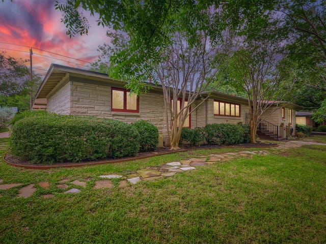 6011 Shoal Creek BLVD