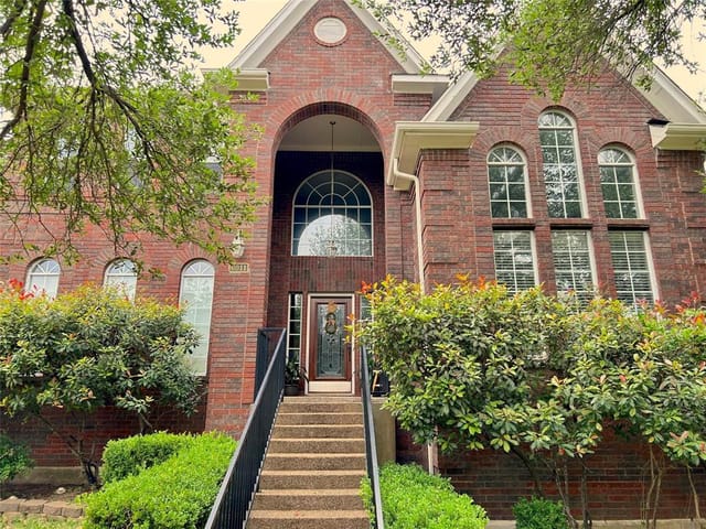 6011 Tributary Ridge Ct