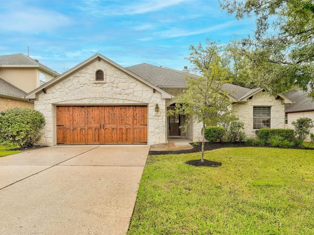 6012 York Bridge Cir