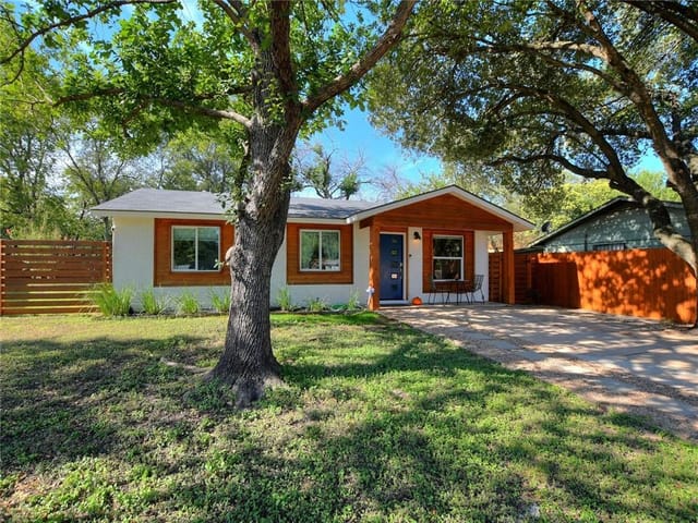 6019 Bluebell Cir