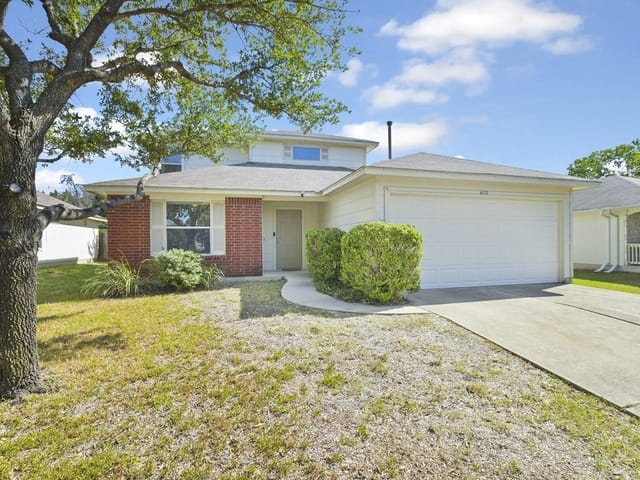 602 Colonial Park Blvd