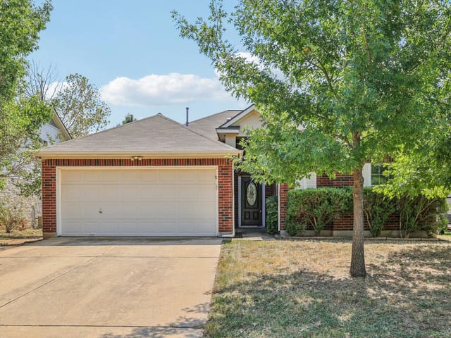 602  Los Robles Rd