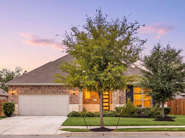 602 Pulitzer DR