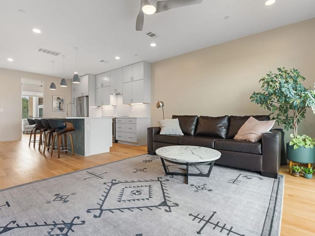 6020 Springdale Rd Unit #16