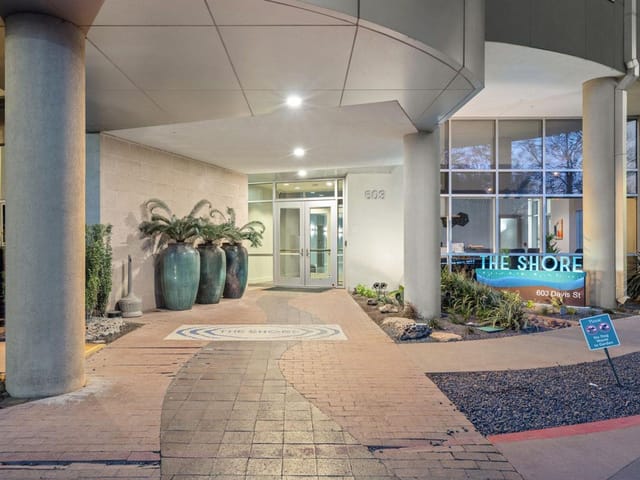 603 Davis ST Unit #1101