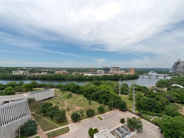 603 Davis St Unit #1409