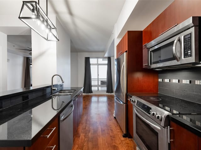 603 Davis ST Unit #708