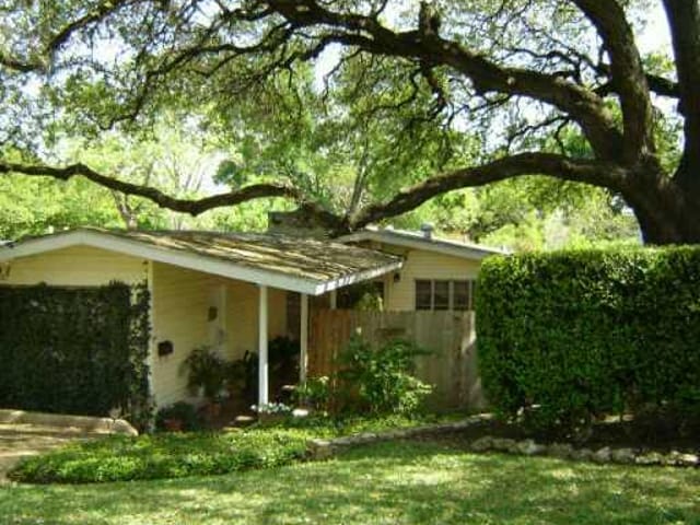 603 Jessie St
