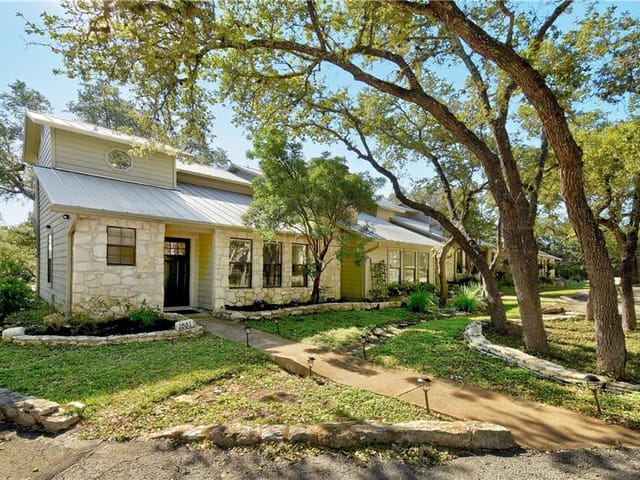 603 N Cuernavaca DR Unit #1001