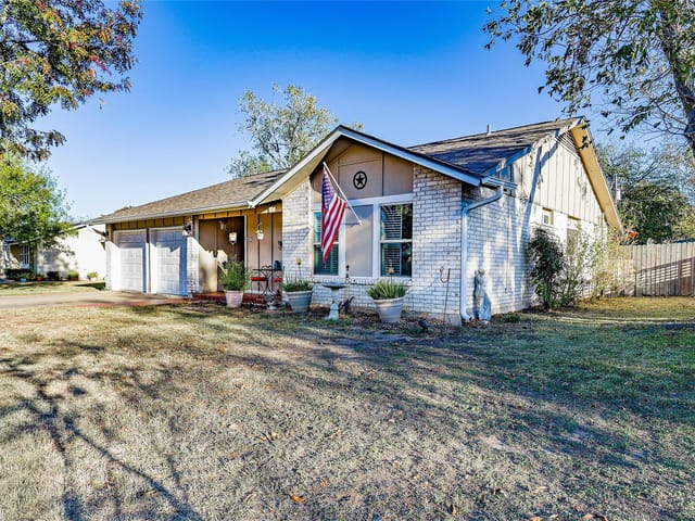 603 Parkview DR