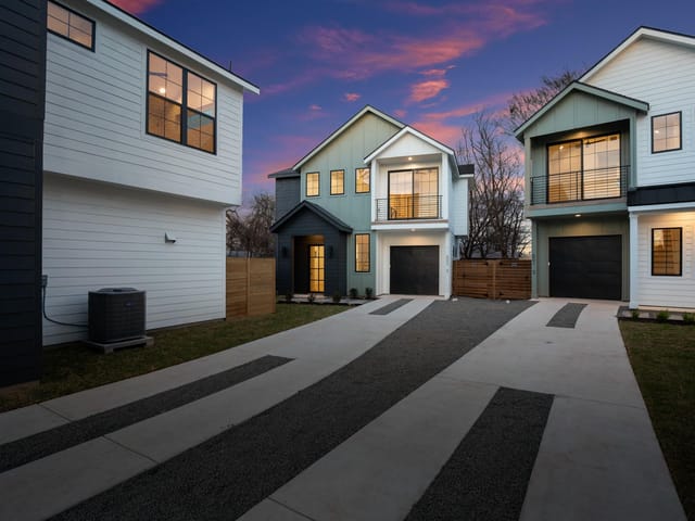 603 Vermont RD Unit #2