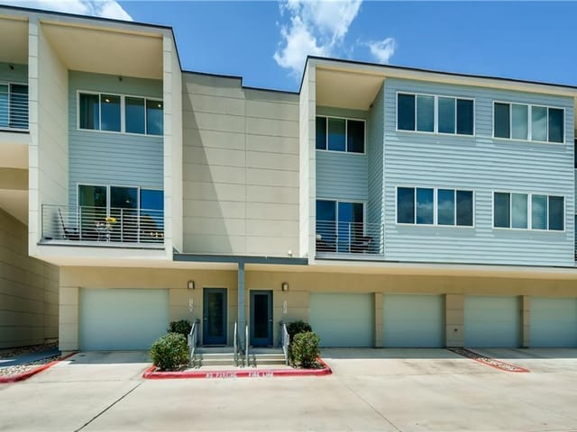 604 N Bluff Dr Unit #120