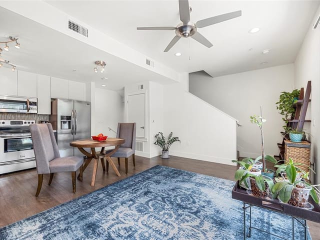 604 N Bluff Dr Unit #213