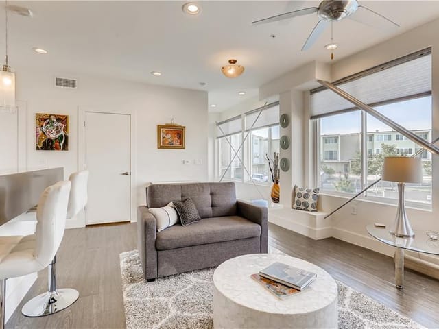 604 N Bluff Dr Unit #219