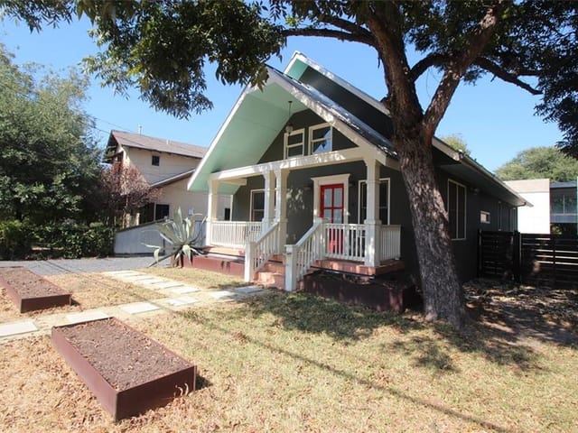 604 W Annie ST