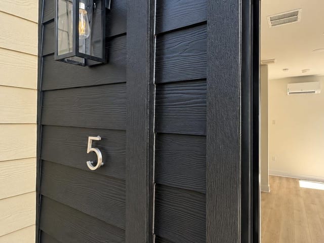 605 E 55th ST Unit #5