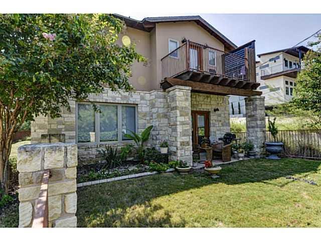 605 Peacock LN Unit #1