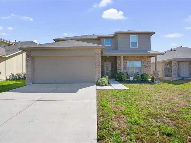 605 Red Tails Dr