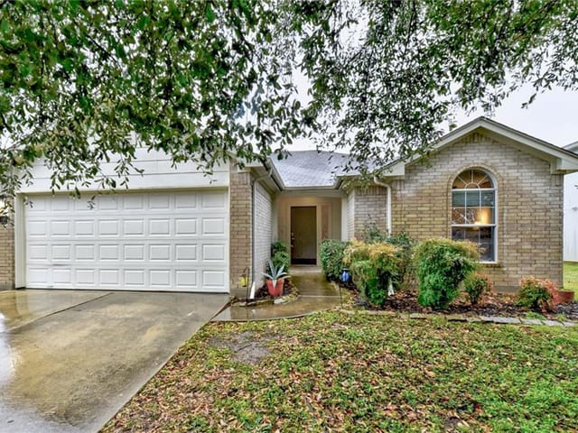 606 Colonial Park Blvd