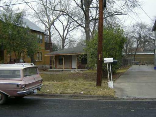 606 Fletcher ST