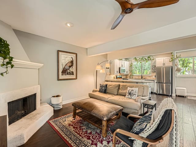 606 W Lynn ST Unit #16