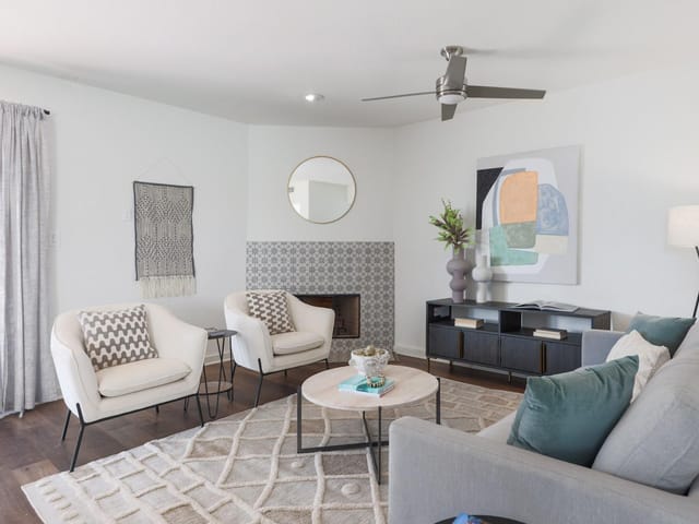 606 W Lynn St Unit #27