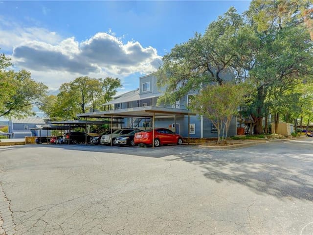 606 W Lynn ST Unit #30