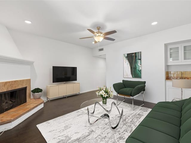606 W Lynn St Unit #6