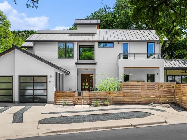 607 Dawson RD