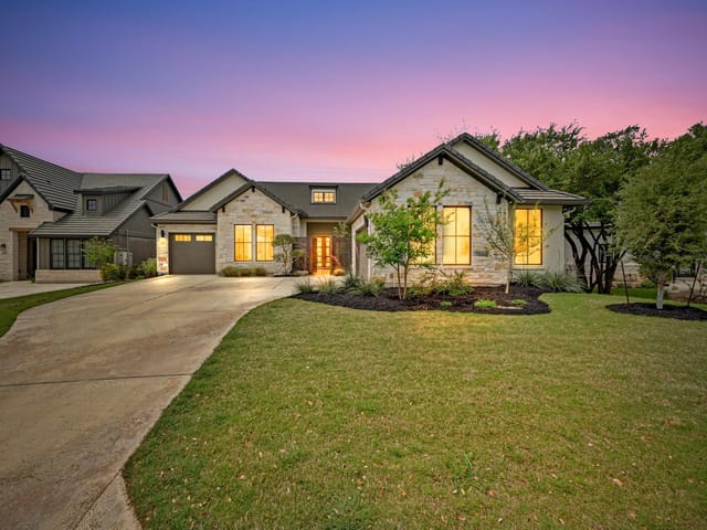 607 Flintridge TRL