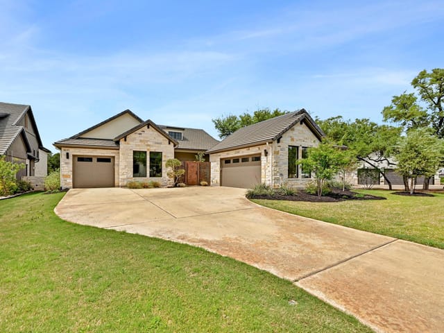 607 Flintridge Trl