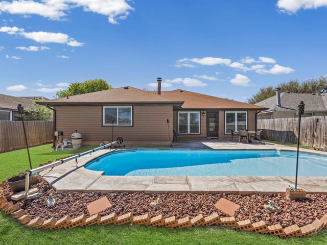 608 Battlecreek Ln