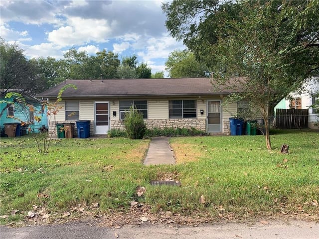 609 Clifford Dr